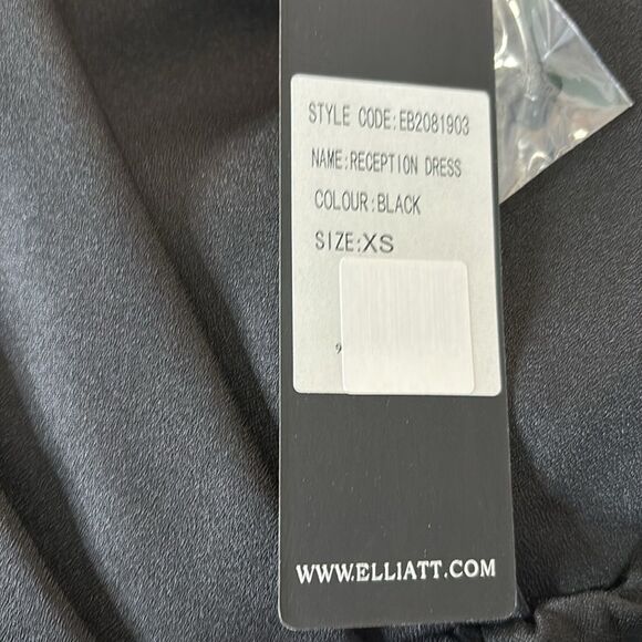 Elliatt Reception Ruffled Cocktail Dress XS NWT $170 - Picture 4 of 4